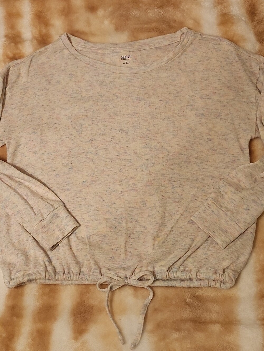 a.n.a Cream Heathered Drawstring-Hem Long Sleeve Sweatshirt Style Sweater